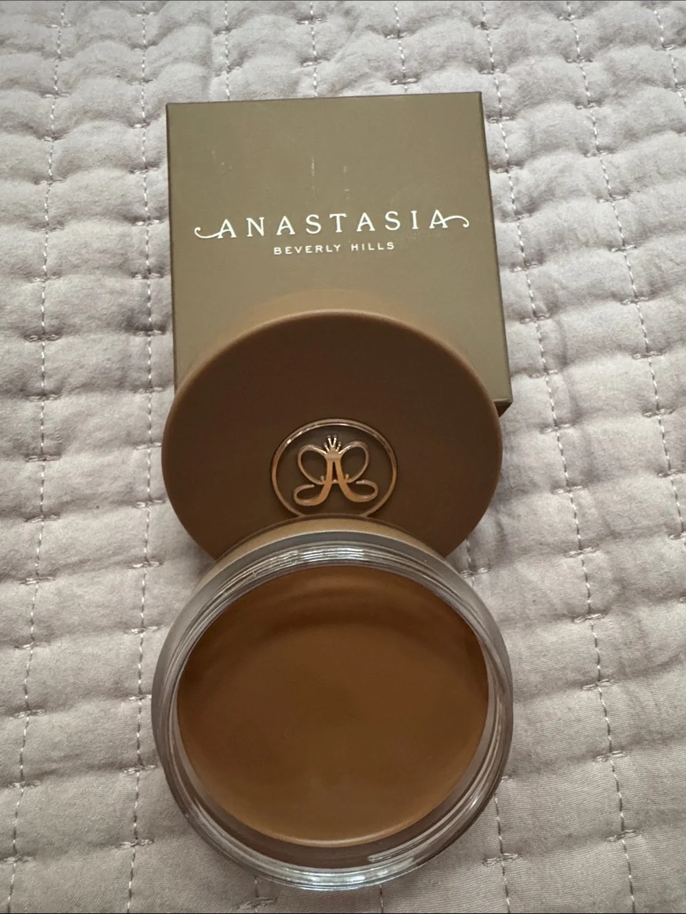 Anastasia Beverly Hills Cream Bronzer - Taupe Brown Compact